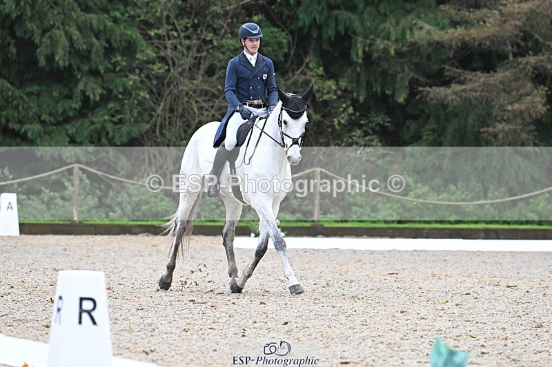 231019-094221-01185 - 027-IE.MR.MCGREGOR-Will.Furlong-DR