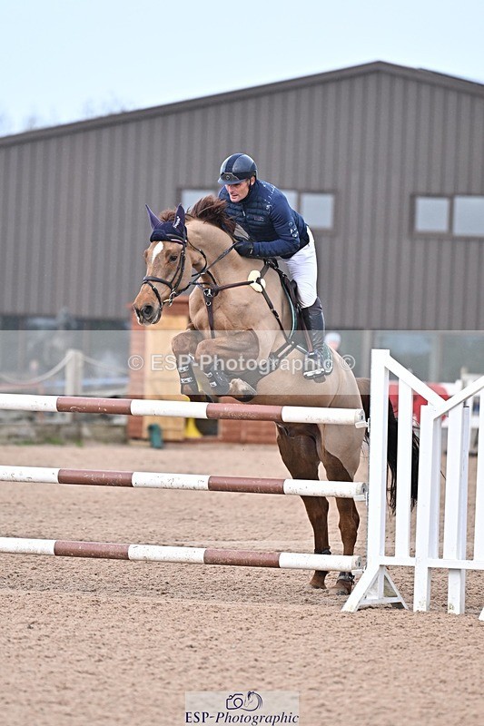 260211-130731-00486 - Cls 5 Foxhunter and 1.20m
