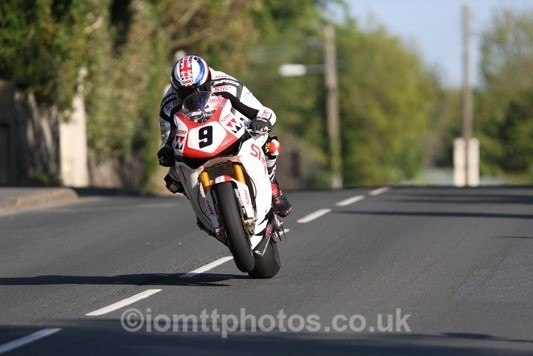 IMG_4627 - Thursday Practice  TT 2013