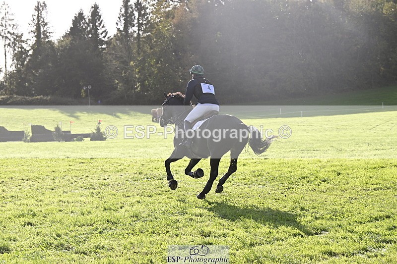 251024A-104617-07279 - A-004-Max.Warburton