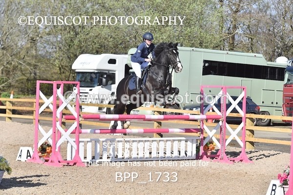 BPP_1733 - CLASS 18 SUN Senior Newcomers/ 1.10m Open