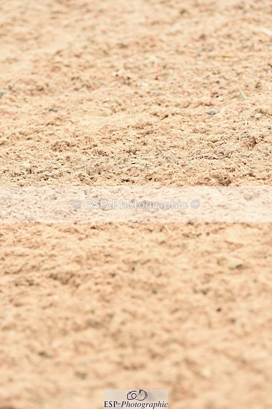 231013A-130736-01715 - Cls 3 1.05m Amateur Quali