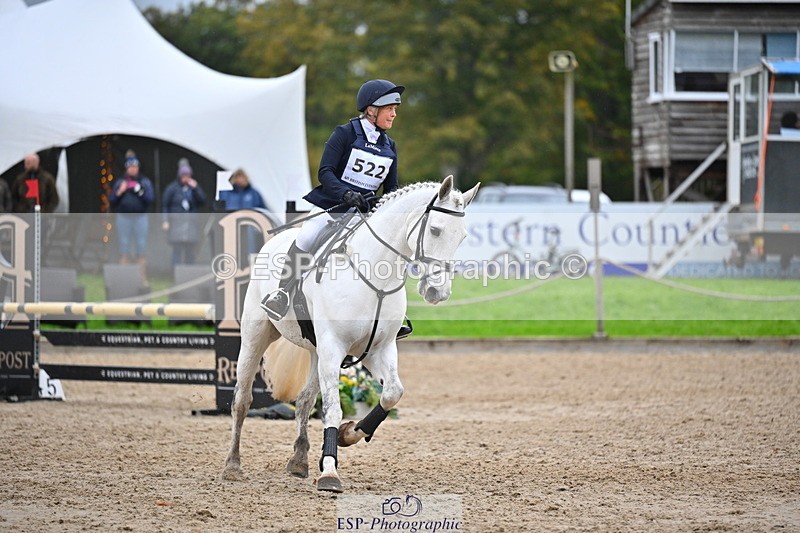 251026A-163645-26829 - G-522-Sue.Parkes Inc Trot Up