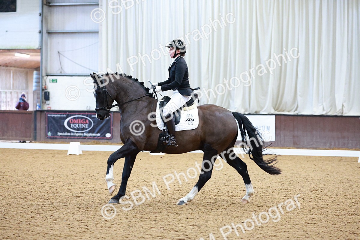 SBM_001286 - Class 18-15-16-22 - Elementary 5 Novice 5-Novice 6