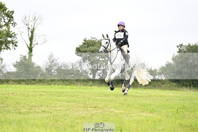 240831A-152545-04511 - 212-Kay.Webb-KILCAVAN.CLOVER