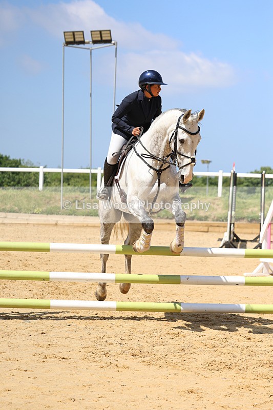 3E7A9697 - Class 8: Senior 80cm