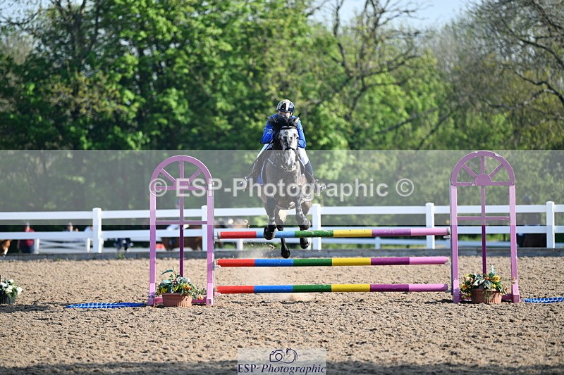 240512A-080627-16765 - Cls 39 British Novice and 90cm Open