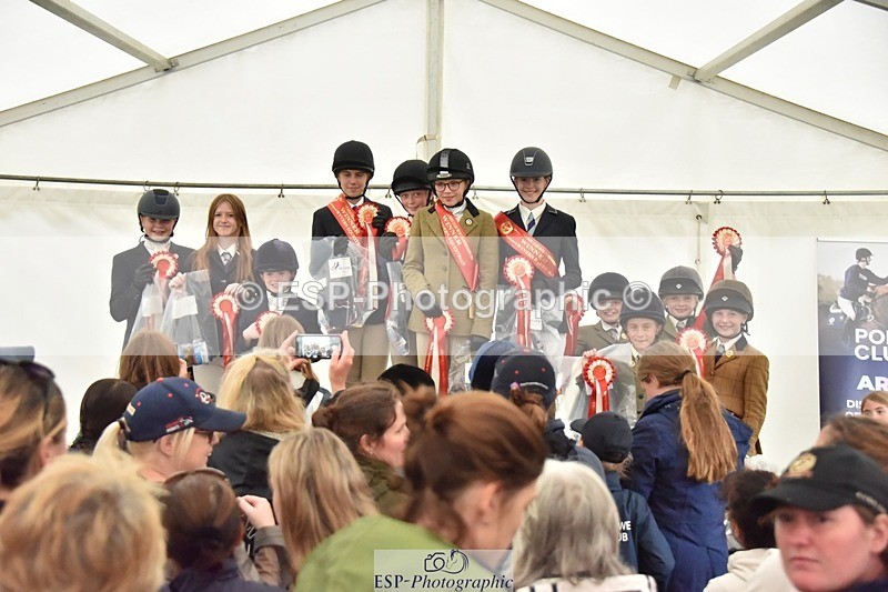 230825-171650-12998 - Friday 60cm and 70cm presentations