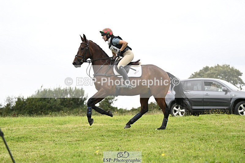 240831A-141004-03557 - 278-Georgina.Ewell-BUSY.DAY