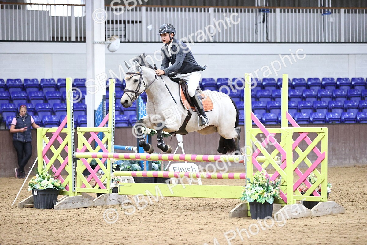 SBM_002547 - Class 11 - Pony Discovery - 90cm Open