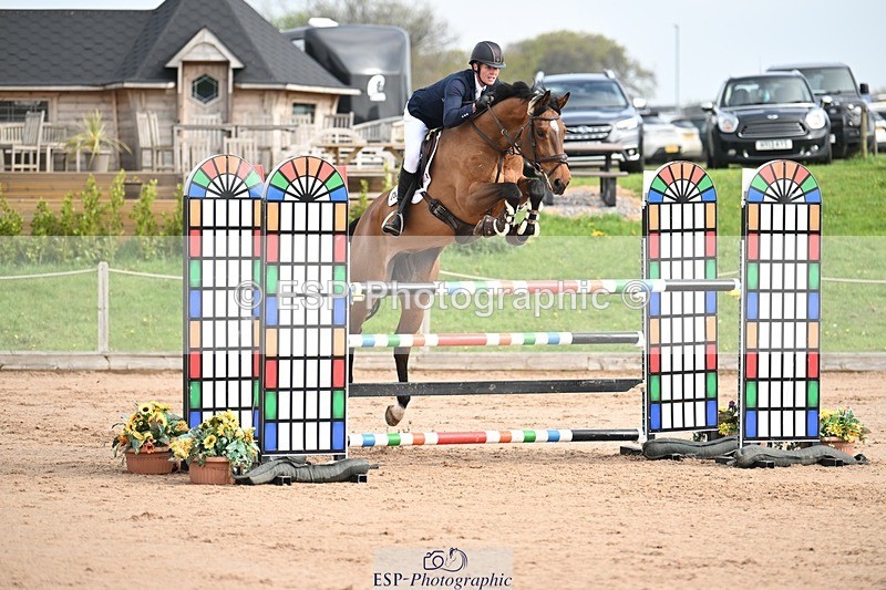 250425-100021-08079 - Cls 2 - 2 Star Small Tour