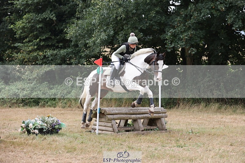 250824A-120746-36600 - 2067-Isla.Ellis-Pied.Piper