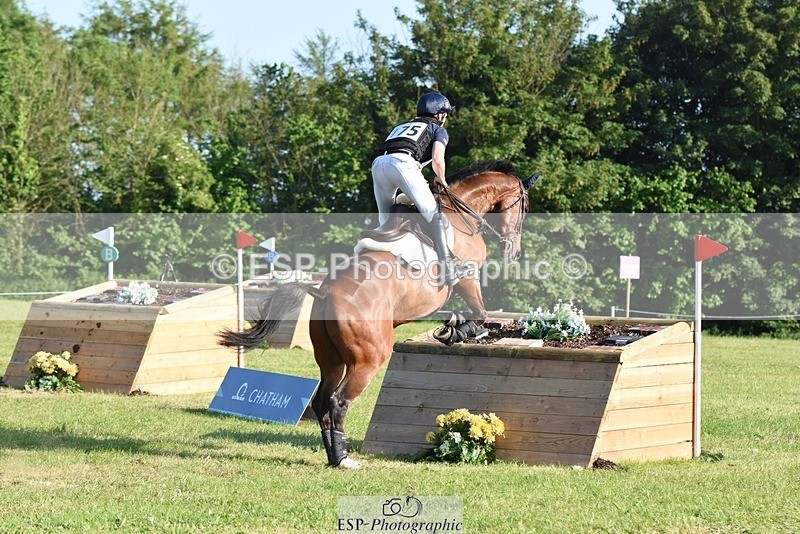 230527-181406-14344 - 175-MONBEG_EQUITY-Tom_McEwen-XC