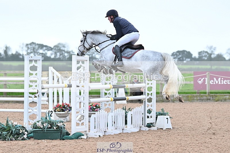 231013A-143548-02751 - Cls 9 Foxhunter & 1.20m Open