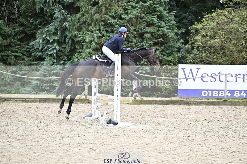 250830A-102208-05554 - Cls 21 British Novice and 90cm Open