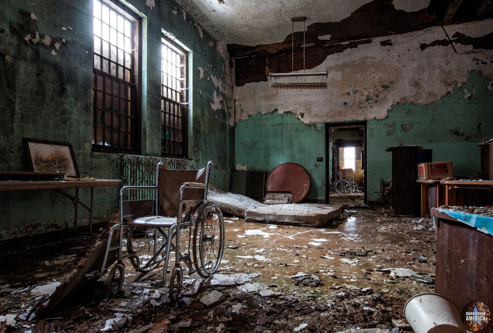when sorrows come - Middletown State Hospital