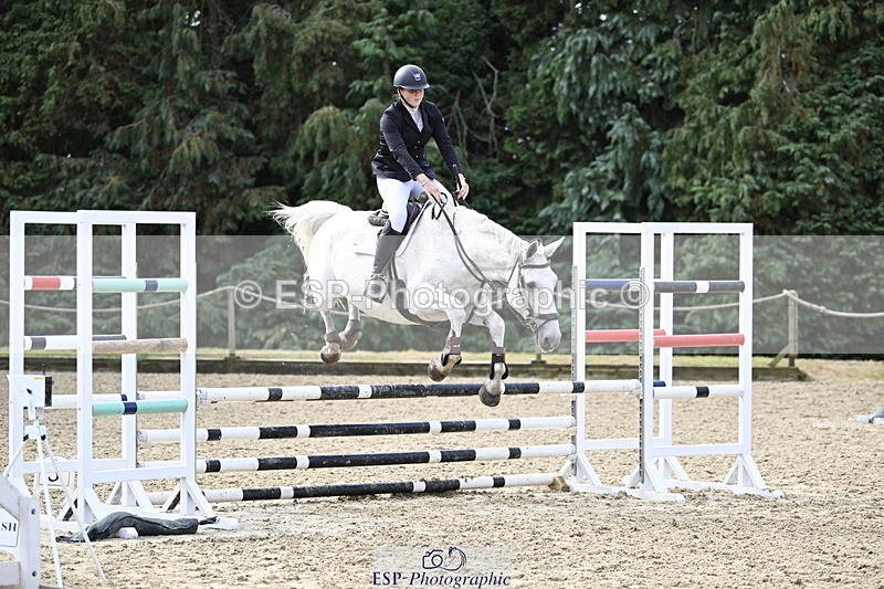 250830A-095856-05447 - Cls 21 British Novice and 90cm Open