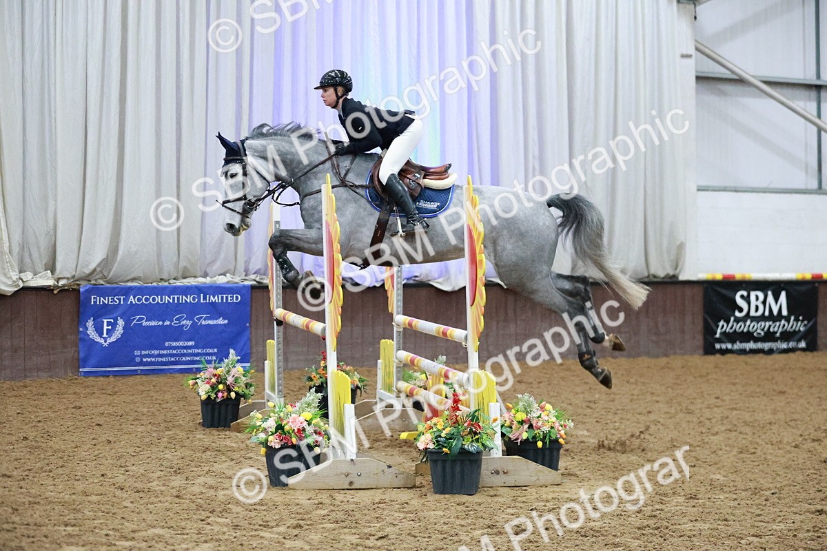 SBM_004389 - Class 17 - Senior Newcomers - 1.10m