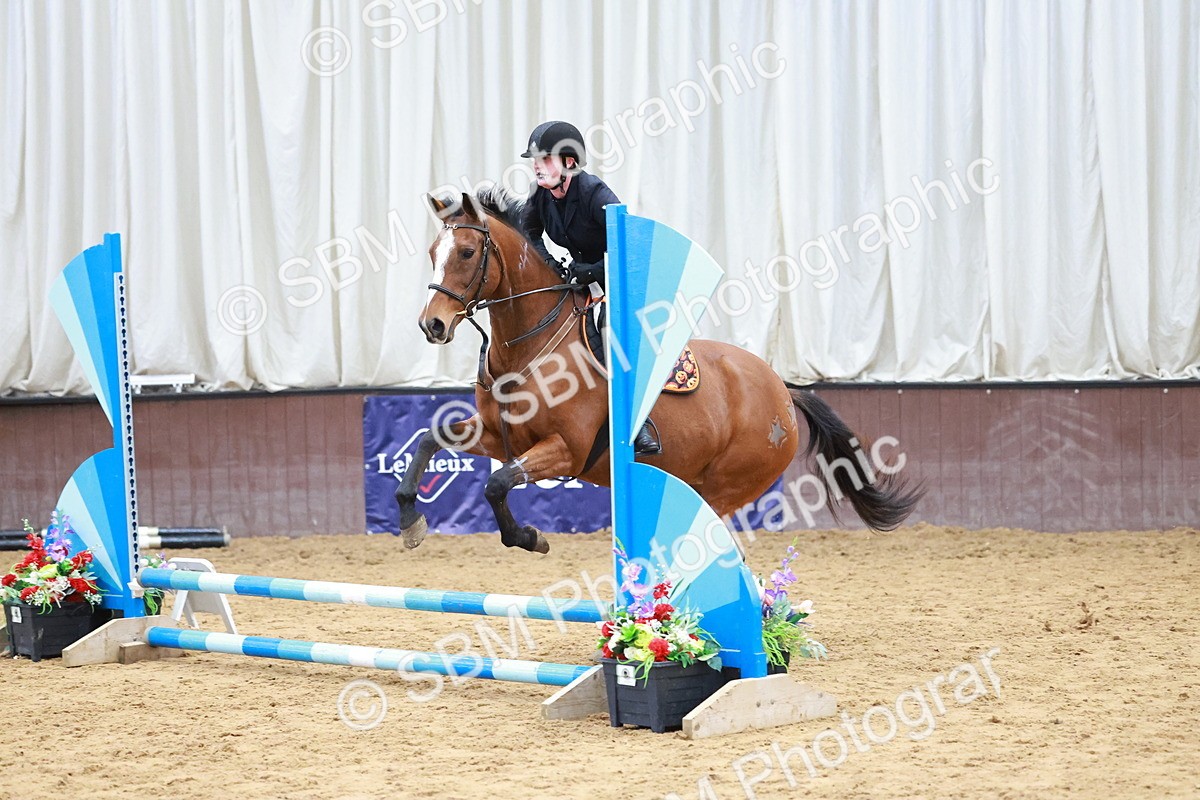 SBM_001744 - Class 3 - Horse & Hound (60cm)