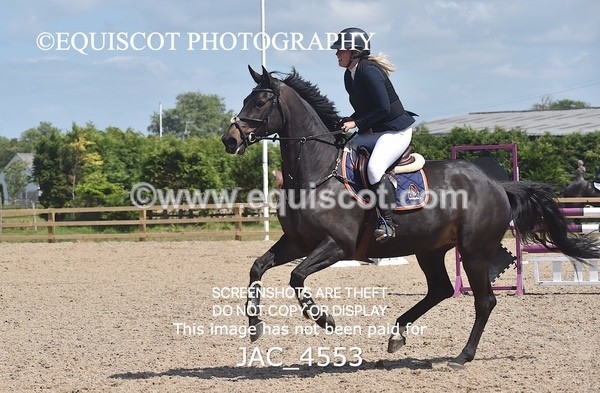 JAC_4553 - CLASS 6 Senior Newcomers/ 1.10m Open