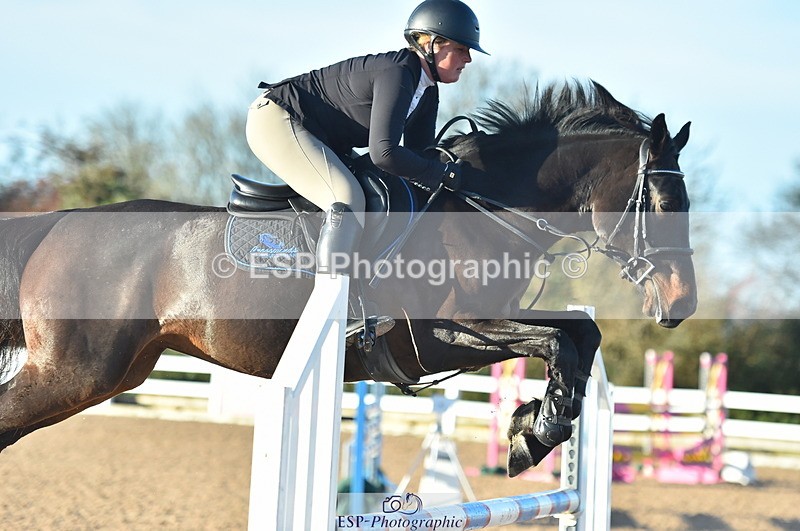 231111A-024102-01237 - Cls 9 British Novice & 90cm Open