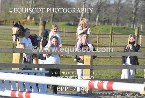 BPP_7140 - CLASS 18 SUN Pony British Novice / 0.80m Open