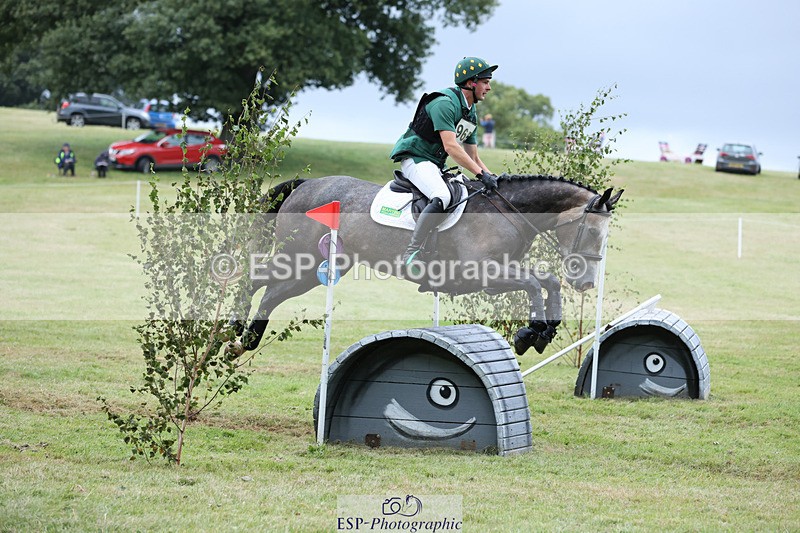 240825X-180027-38461 - 80cm XC 17.30 to End