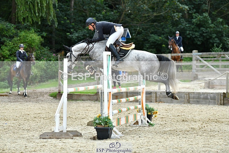 230712-173229-25536 - Cls 57 Newcomers & 1.10m Open