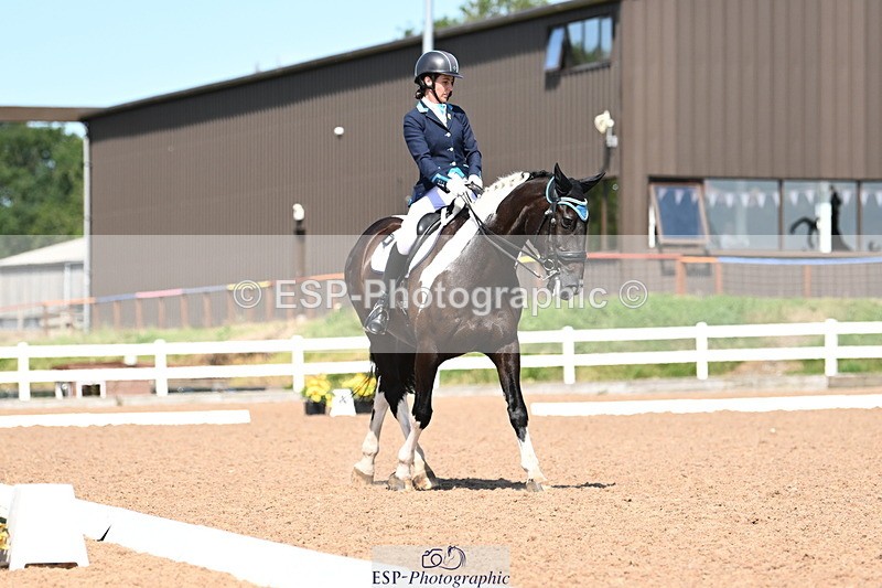 240816A-142006-05561 - 275-Alys.Matravers-Tiger.Mazariti