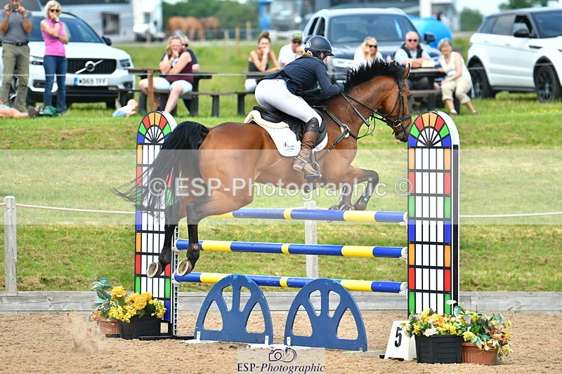 230609A-144316-01457 - Cls 5 National 1.30m