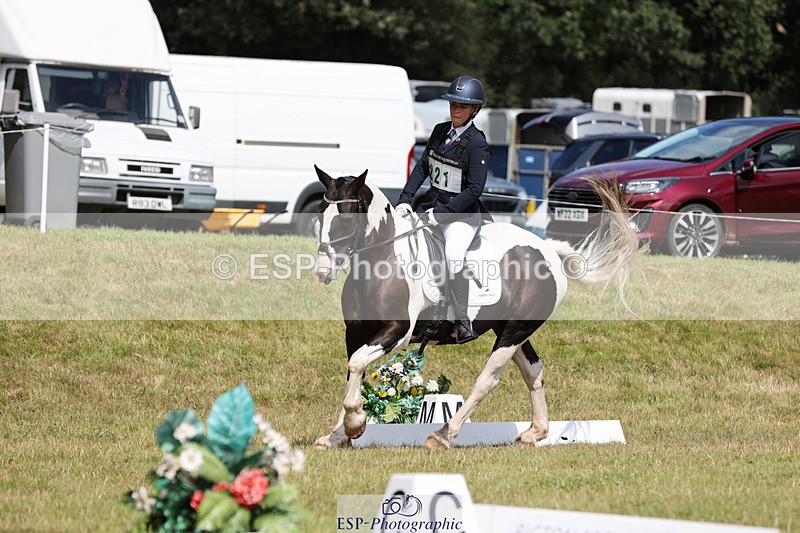 240824X-143733-28776 - D80 Ride off  14.15 to 15.30