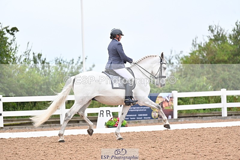 240815A-122813-00975 - 105-PAULA.LEE-Deseado.Santo