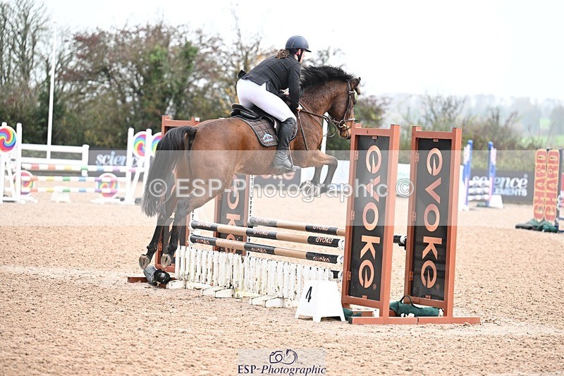 251105-094237-00031 - Clear round