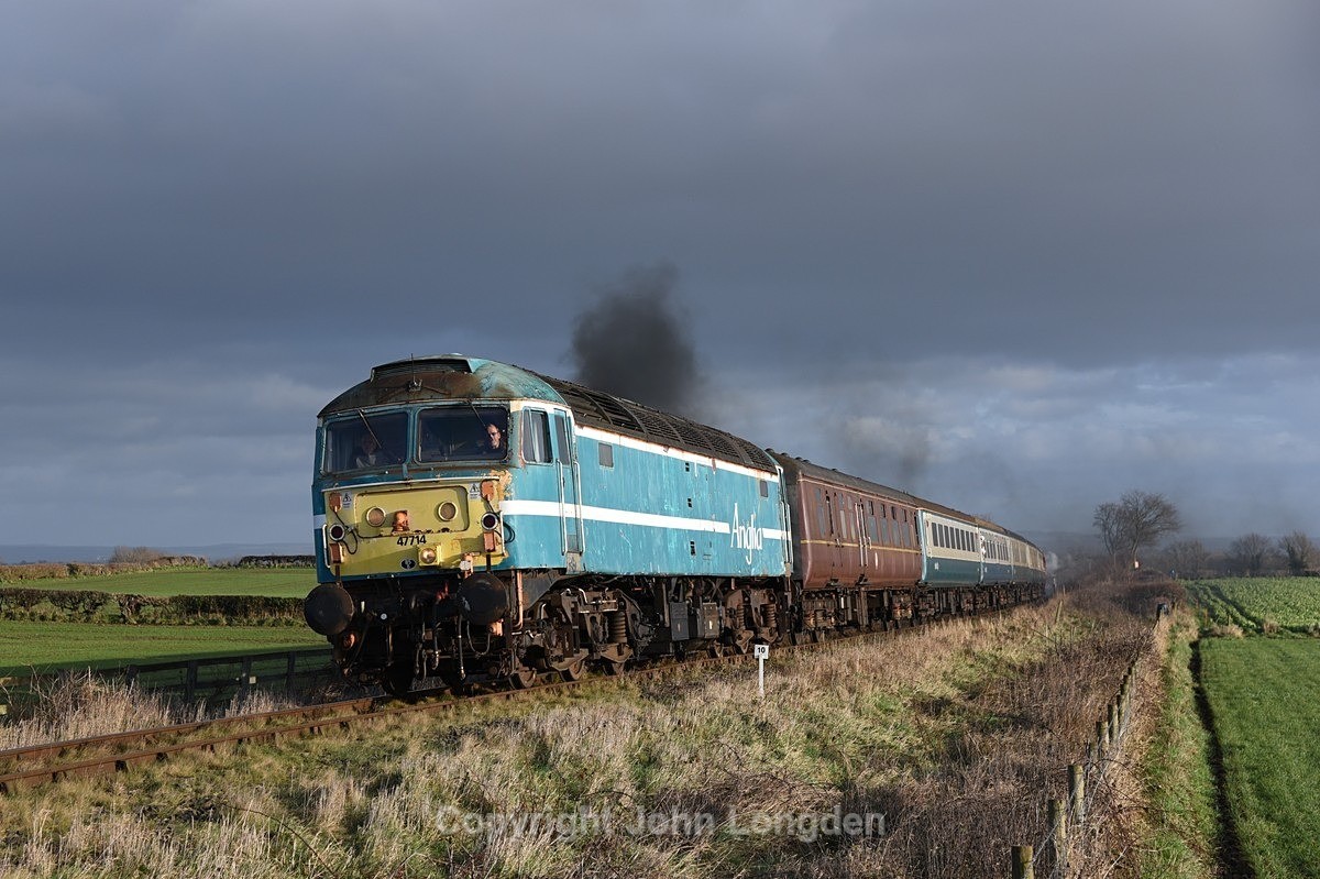 JL - 21.12.24 47714 12:45 Leeming Bar - Leyburn, Crakehall - The wonderful Wensleydale Railway