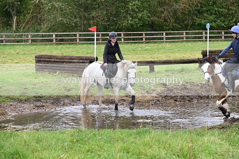 WJ6_6186 - Time at Photographer 12:41 to 13:05