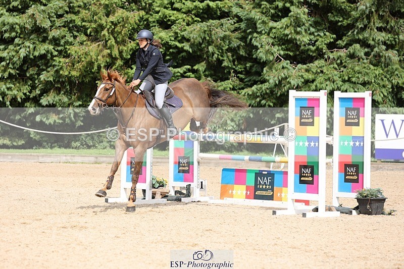 240711-155400-29170 - Cls 124 Foxhunter