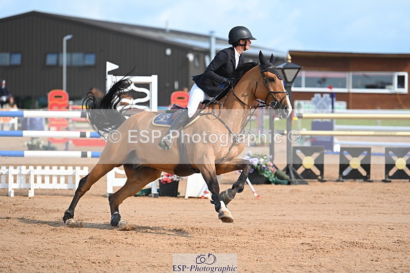 230721A-094648-04997 - Cls 2, 2 Star Small 1.30m