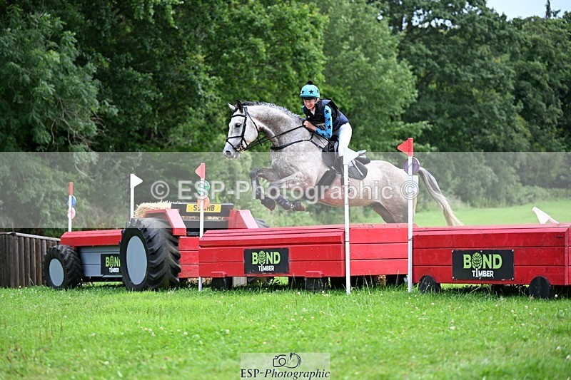 240803-134019-06674 - 205-Jessica_Thomas-QUALITY_STEP_ON