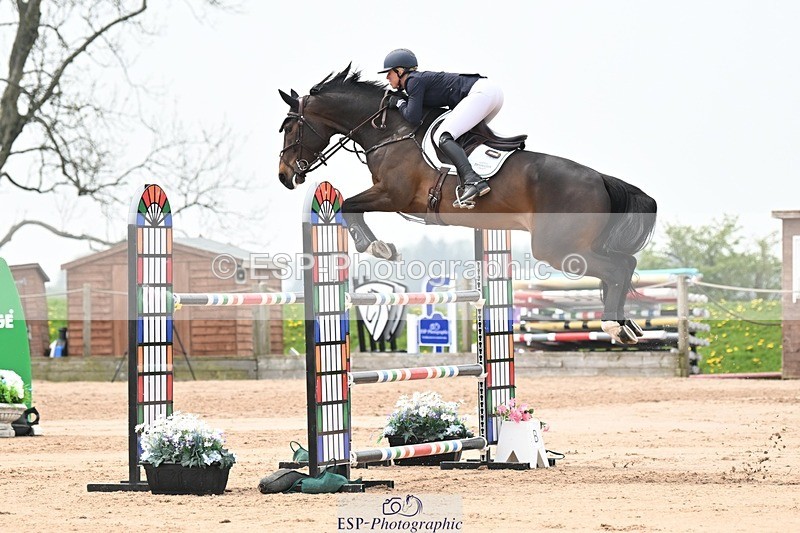 250426-124038-12662 - Cls 7 - 2 Star Medium Tour