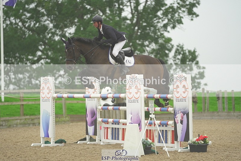 230730A-093526-08033 - Cls 25 National 1.30m