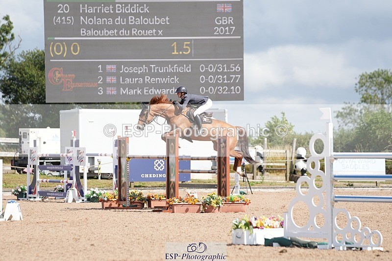 250720-160837-21090 - Cls 4, 3 Star Small Tour