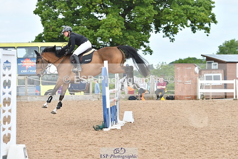 240609A-104813-04017 - Cls 16 Snr Discovery and 1m Open