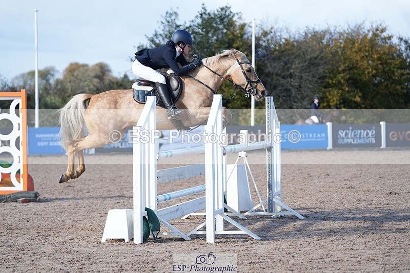 251025-133139-00544 - Cls 10 Pony Newcomers and 1m