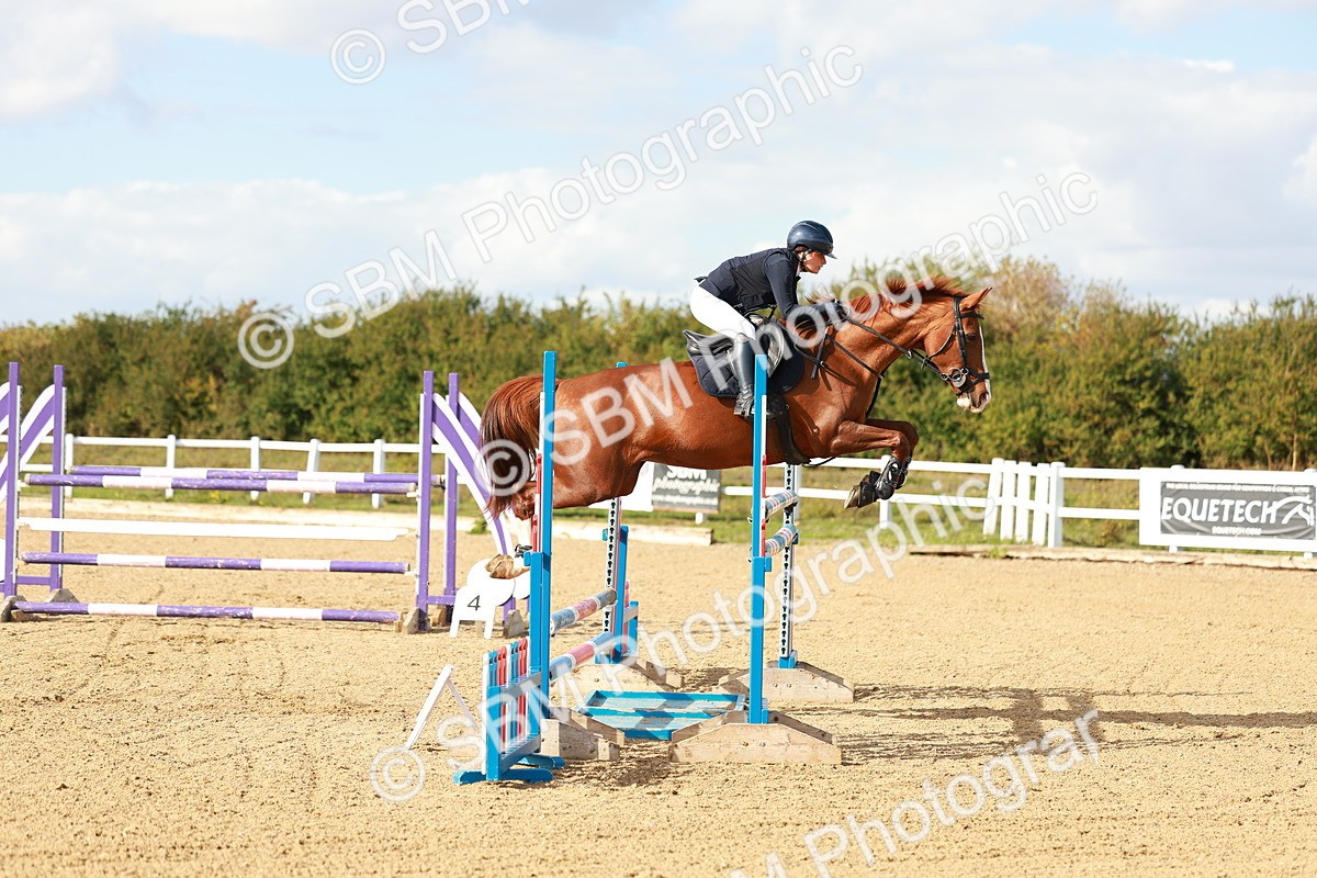 SBM_002017 - Class 5 - Senior Foxhunter - 1.20m