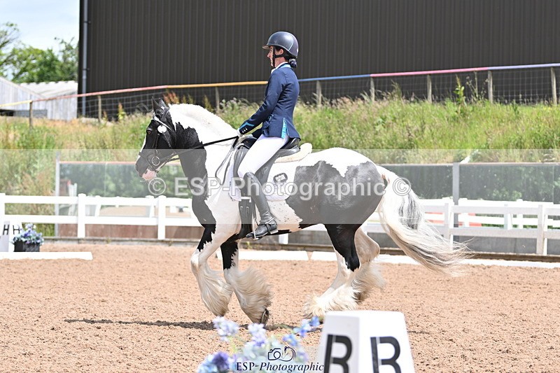 240622A-124810-10532 - Cls 37 BD Music Adv Medium