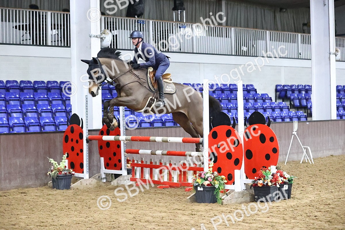 SBM_002138 - Class 10 - Senior Newcomers - 1.10m