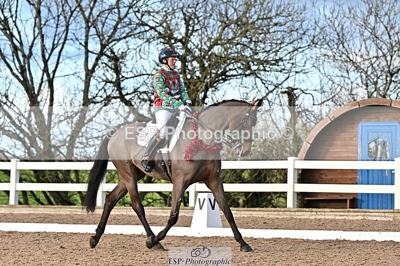 241214-131512-02359 - 106-Tyler.Bradshaw-Mexx