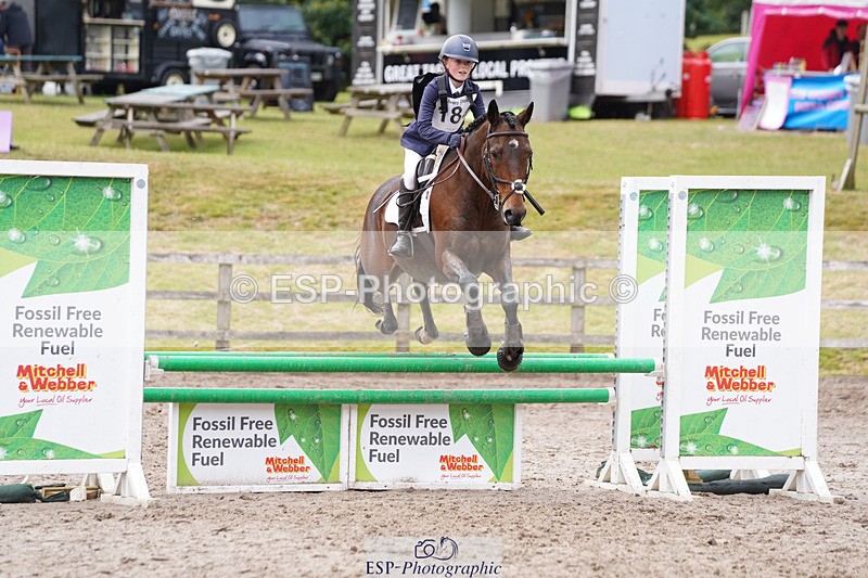 240824X-122954-24095 - 80cm Round 1 12.00 to 13.00