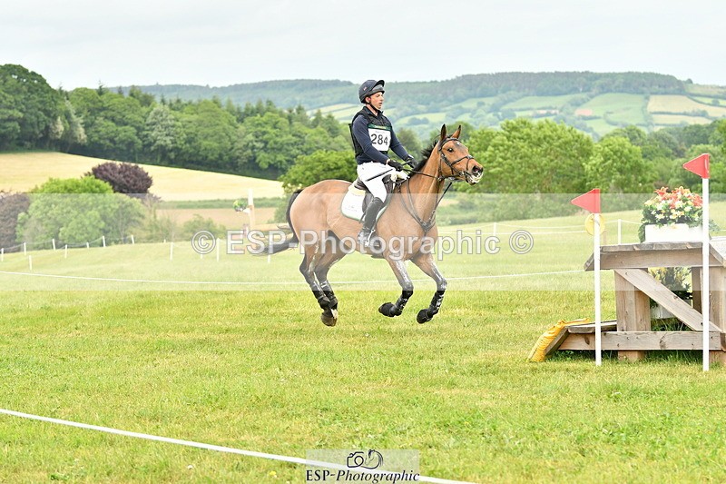 250524A-172239-14950 - C-284-Harry.Dzenis-KILBUNNY.MAXIMUS