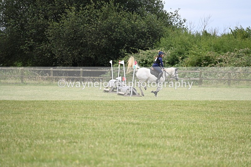 WJ6_6414 - 60cm XC Time 10:17 to 10:49